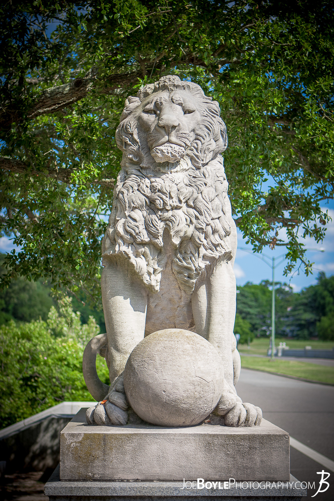  When I was visiting friends in Virginia this past summer we made it a point to see some of the historical sites in the area. One of which included the Mariner's Museum. This is an image of 1 of the 4 Lion Statues on the bridge, which is really a dam that creates Lake Maury and provides a great view of the James River. 