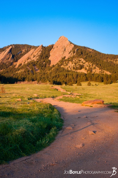 I made a stop over to Boulder, Colorado to check out the flatirons in Chautauqua State Park to check out the beautiful and breath taking views.