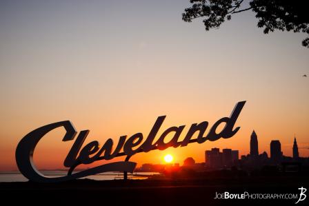 cleveland-sign-during-sunrise-at-edgewater-park-city-beneath-the-sign-iii