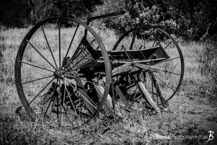 abandoned-farming-equipment-on-the-west-rim-trail-in-zion-national-park-black-white