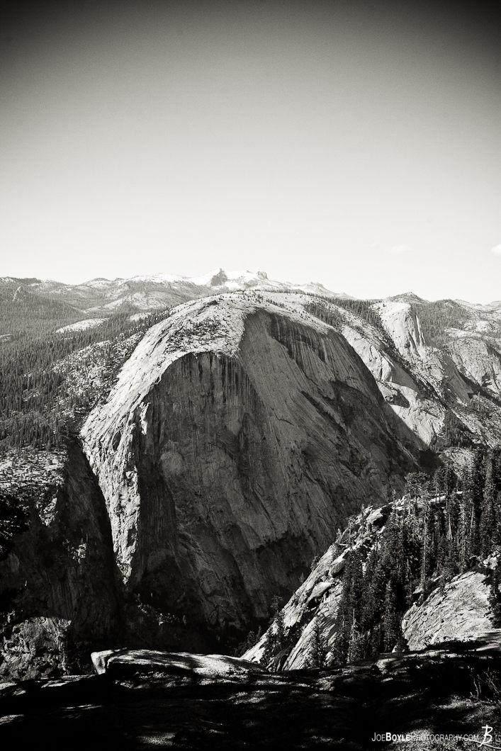 half-dome-from-the-front-black-white